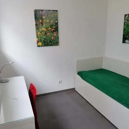 Moderne 3-zimmerwohnung Zentrum Apartment *